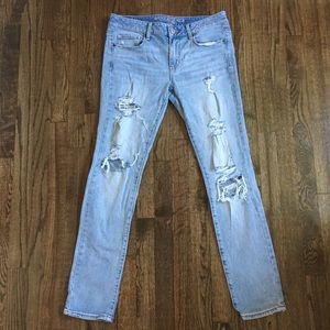 American Eagle outfitters ripped skinny jeans